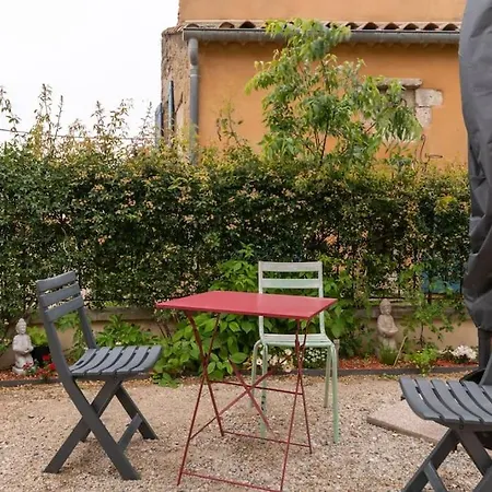 Villa Agreable Maison De Village Proche D'avignon-clim *