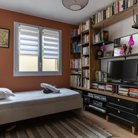 Villa Agreable Maison De Village Proche D'avignon-clim